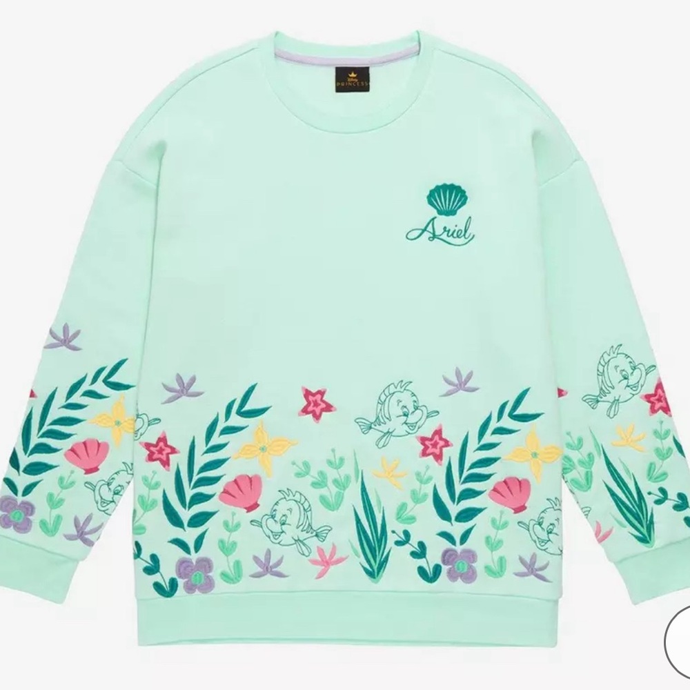 Little mermaid Disney sweater size medium